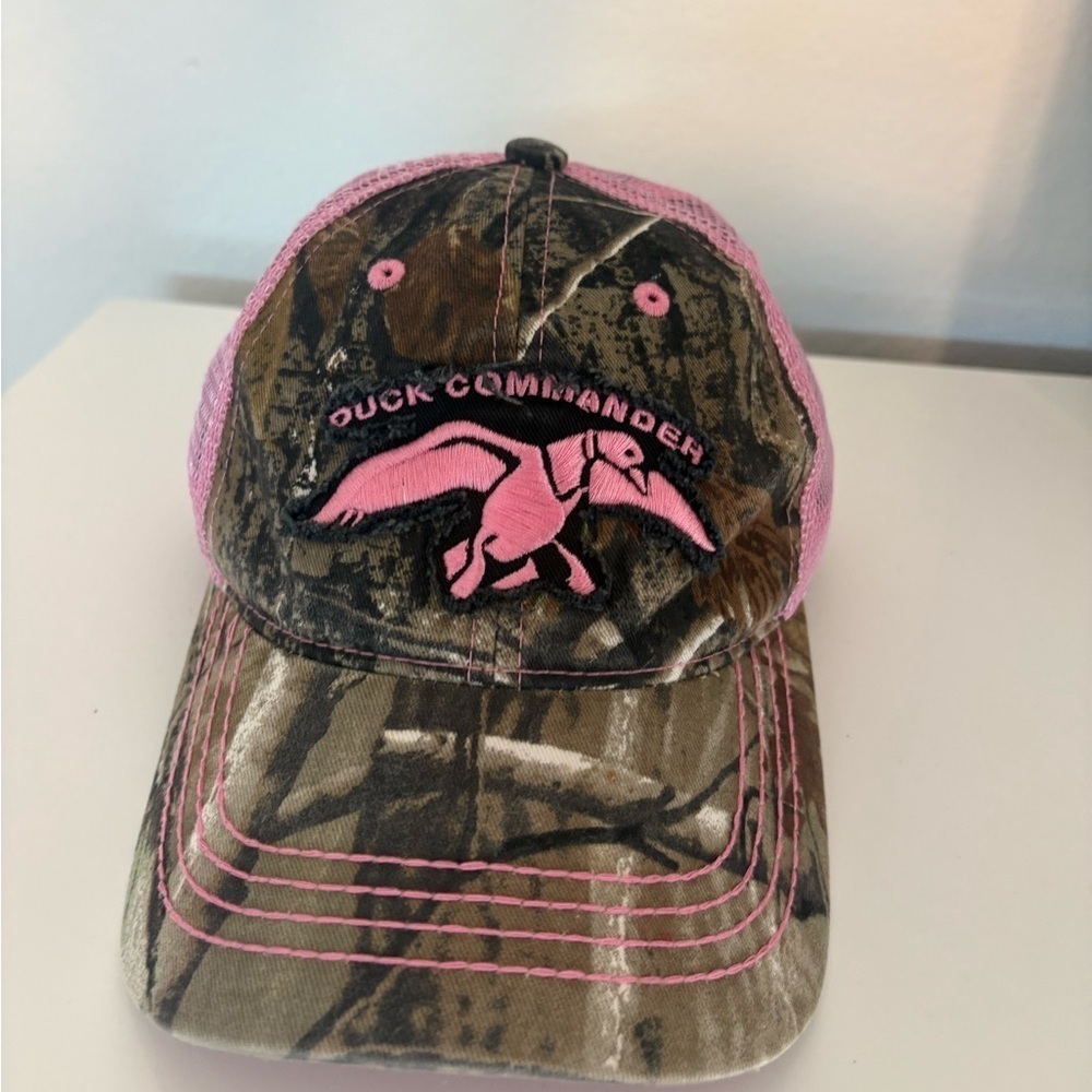 Camo Pink Duck Commander Hat - Picture 7 of 13